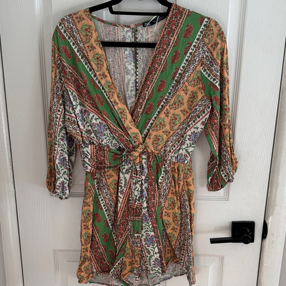Zara Green and Orange Patterned Romper